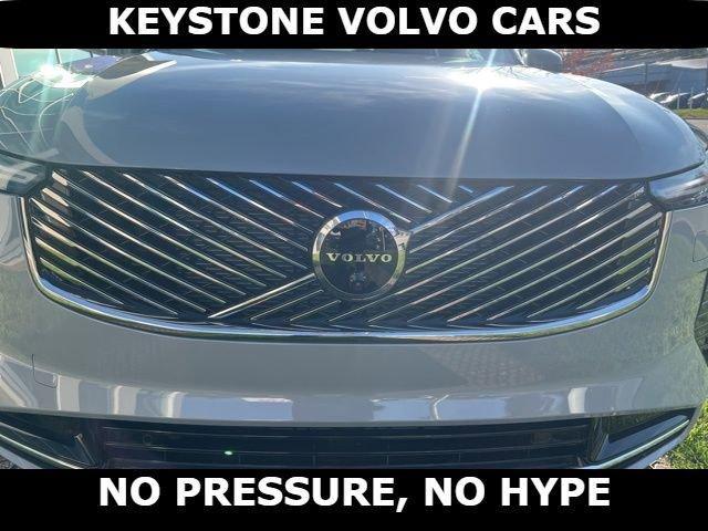 new 2026 Volvo XC90 car, priced at $71,825