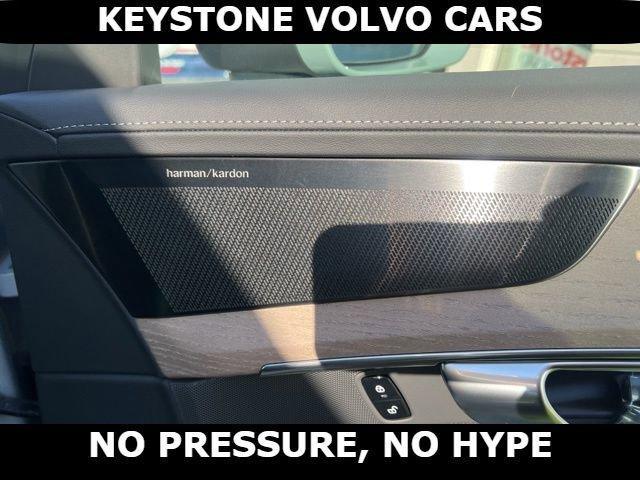 new 2026 Volvo XC90 car, priced at $71,825