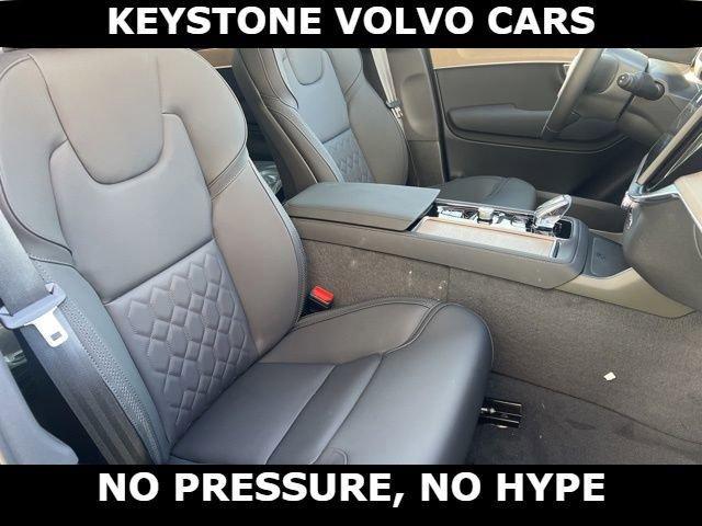 new 2026 Volvo XC90 car, priced at $71,825