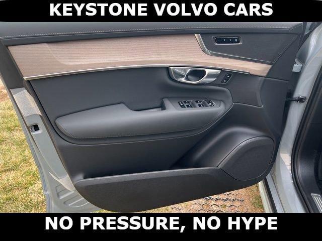 new 2026 Volvo XC90 car, priced at $66,830