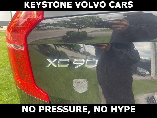 used 2021 Volvo XC90 car, priced at $27,495
