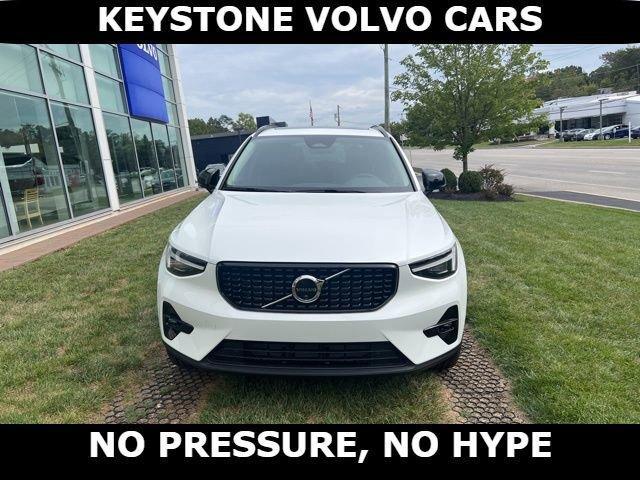 new 2026 Volvo XC40 car, priced at $47,837