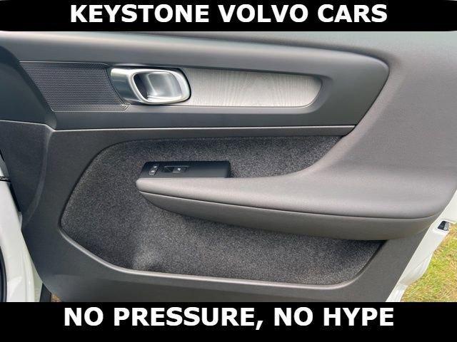 new 2026 Volvo XC40 car, priced at $47,837