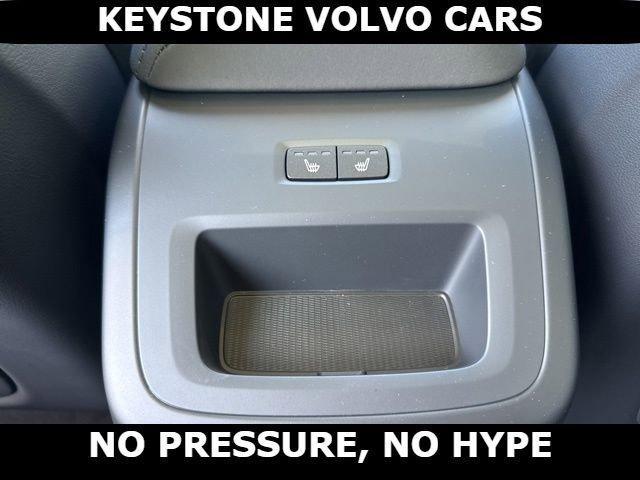 new 2026 Volvo XC60 car, priced at $55,349