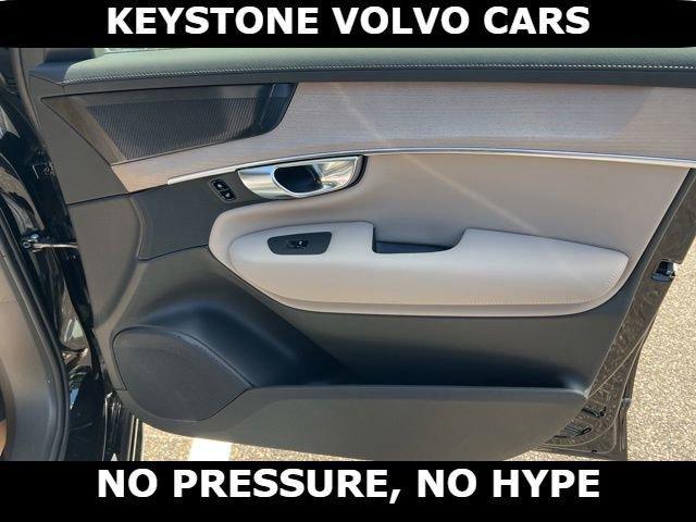 new 2026 Volvo XC90 Plug-In Hybrid car, priced at $81,770