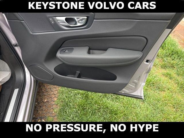 new 2026 Volvo XC60 car, priced at $56,467