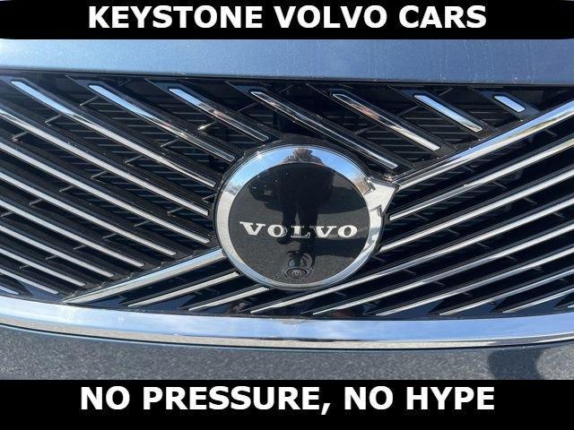 new 2026 Volvo XC90 Plug-In Hybrid car, priced at $92,125