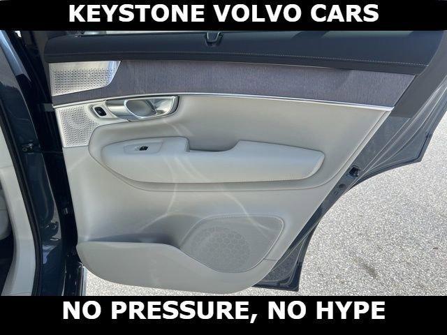 new 2026 Volvo XC90 Plug-In Hybrid car, priced at $92,125