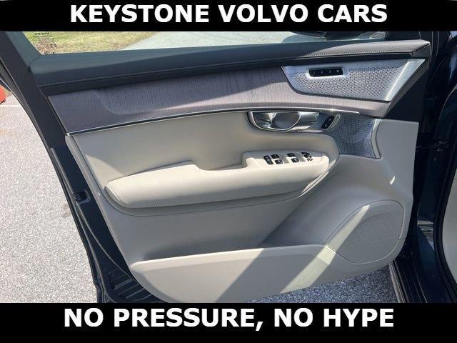 new 2026 Volvo XC90 Plug-In Hybrid car, priced at $92,125
