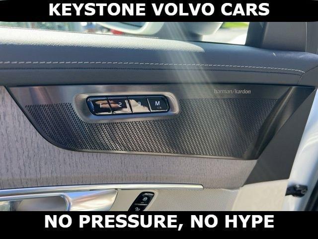 new 2026 Volvo XC90 car, priced at $68,624