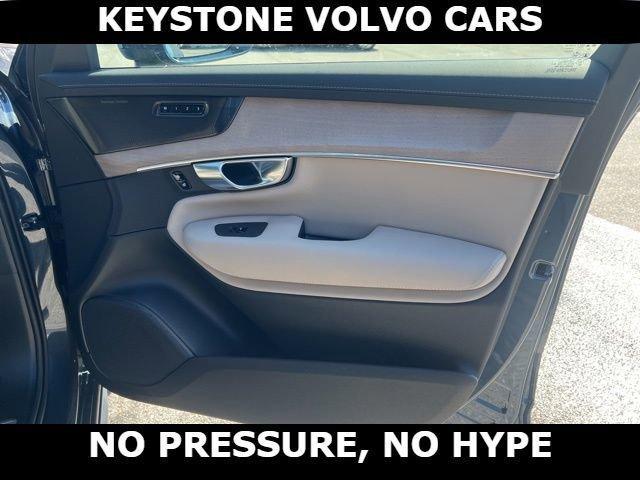 new 2026 Volvo XC90 car, priced at $71,455