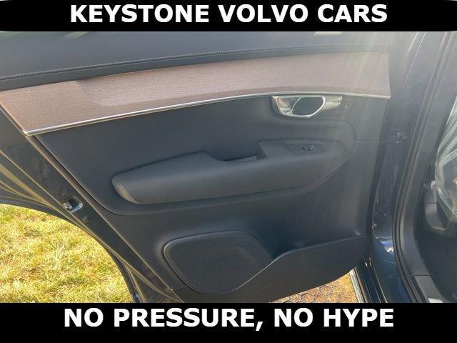 new 2026 Volvo XC90 car, priced at $70,720