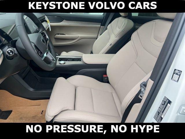 new 2025 Volvo EX90 car, priced at $75,426