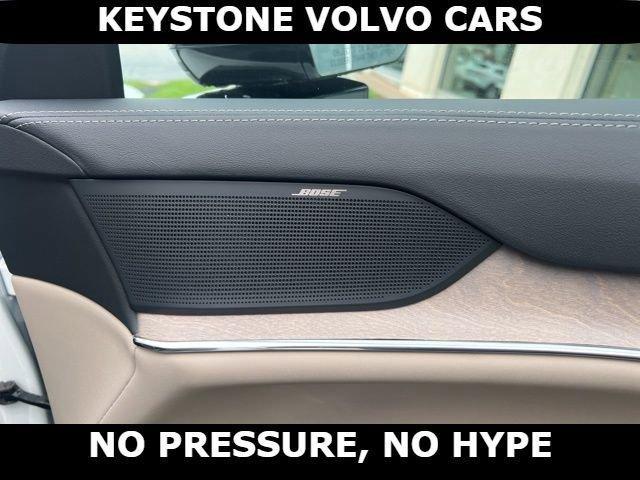 new 2025 Volvo EX90 car, priced at $75,426