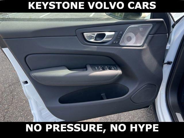 new 2026 Volvo XC60 Plug-In Hybrid car, priced at $79,010