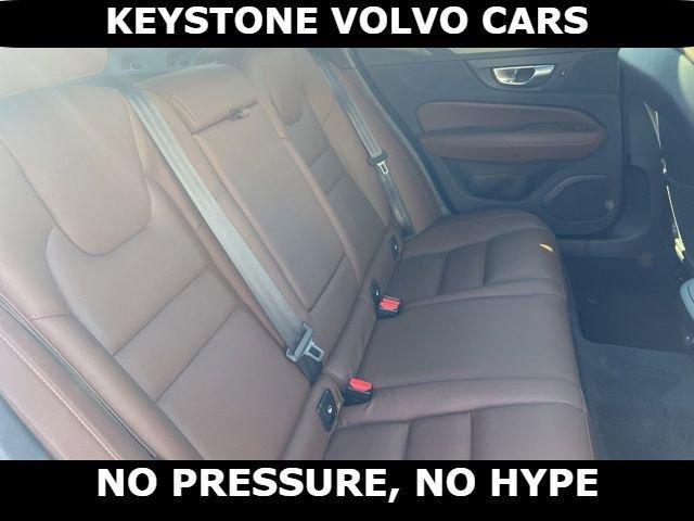 used 2025 Volvo V60 Cross Country car, priced at $35,995
