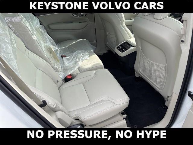 new 2026 Volvo XC90 car, priced at $75,155