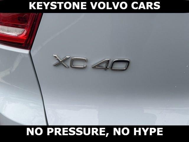 used 2025 Volvo XC40 car, priced at $31,995