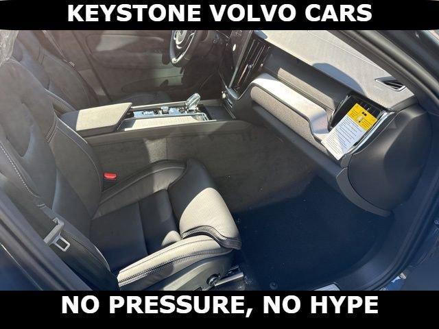 new 2026 Volvo XC60 car, priced at $63,275