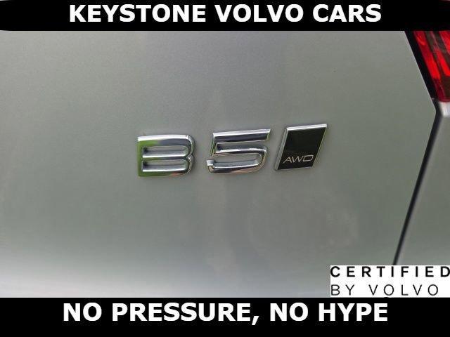 used 2023 Volvo XC40 car, priced at $32,295