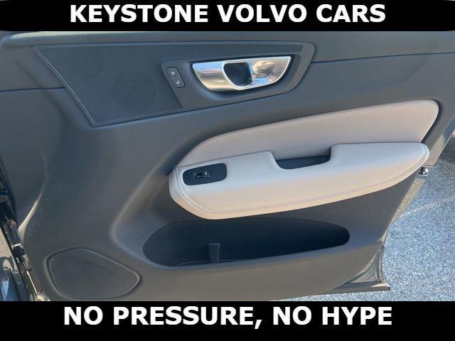 new 2026 Volvo XC60 car