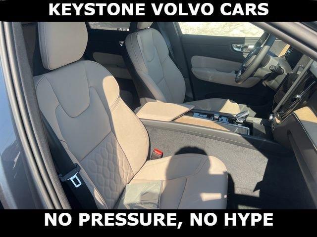 new 2026 Volvo XC60 car