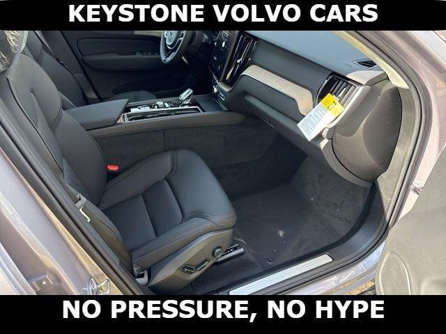 new 2026 Volvo XC60 car, priced at $58,105