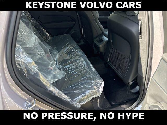 new 2026 Volvo XC60 car, priced at $58,105