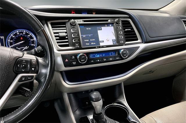 used 2017 Toyota Highlander car, priced at $19,777