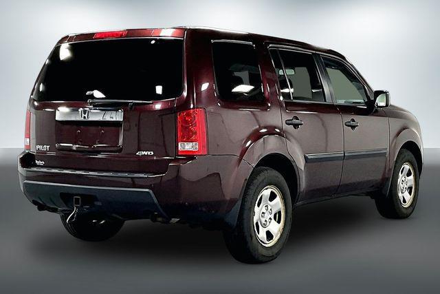 used 2011 Honda Pilot car, priced at $7,877