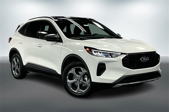 new 2025 Ford Escape car, priced at $31,300