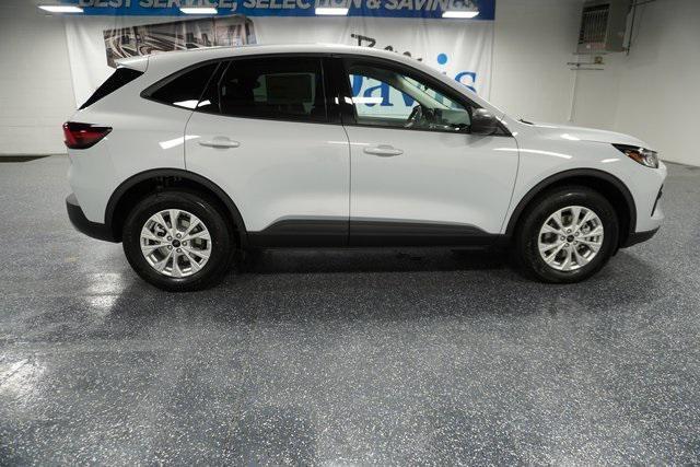 new 2025 Ford Escape car, priced at $25,495