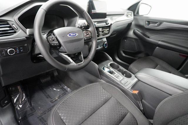new 2025 Ford Escape car, priced at $25,495