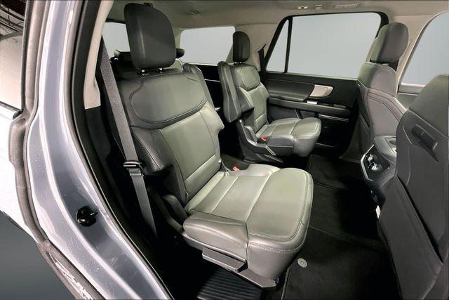 new 2026 Ford Expedition car, priced at $70,802
