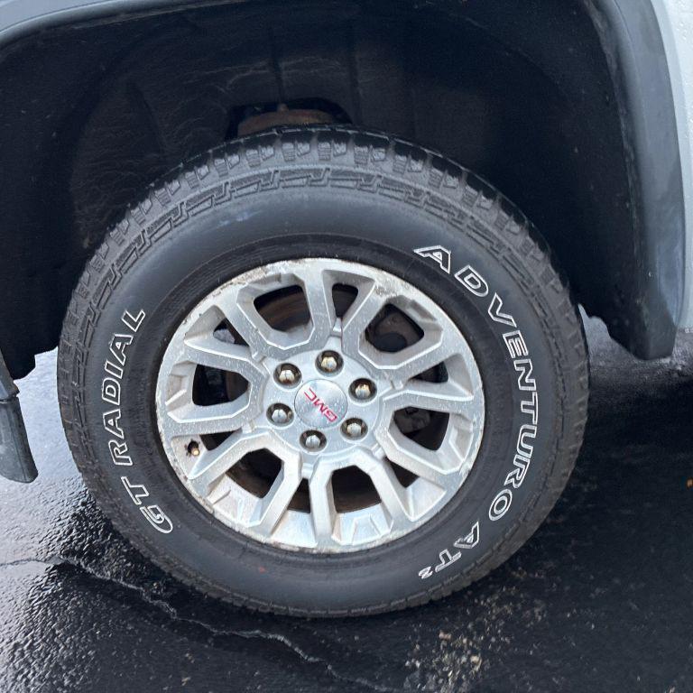 used 2015 GMC Sierra 1500 car, priced at $17,999