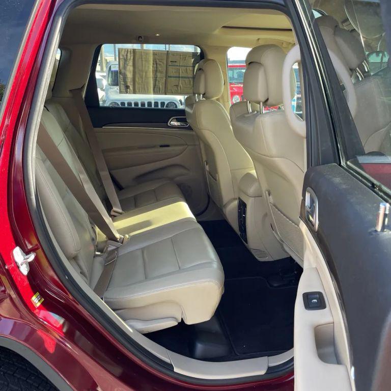 used 2017 Jeep Grand Cherokee car, priced at $15,999