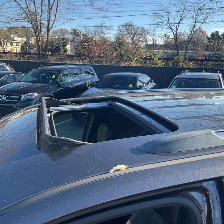 used 2018 Jeep Grand Cherokee car, priced at $14,999