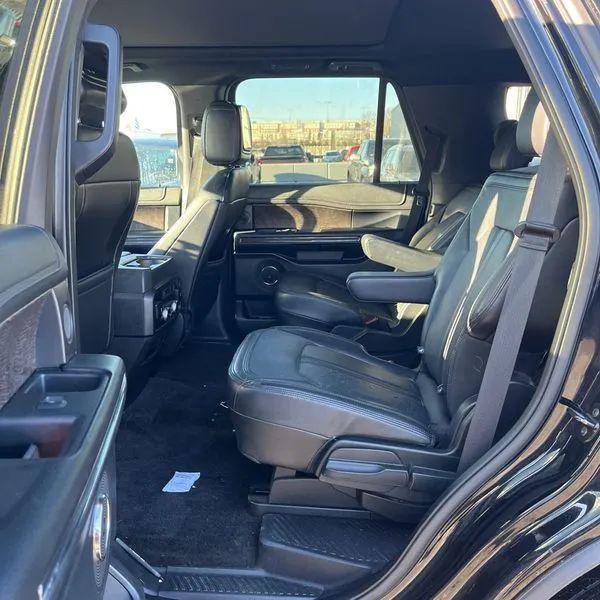 used 2018 Ford Expedition car, priced at $20,999