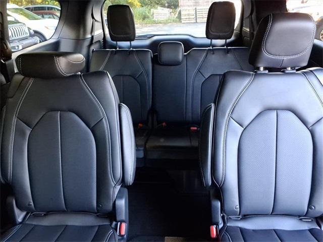 new 2026 Chrysler Pacifica car, priced at $43,439