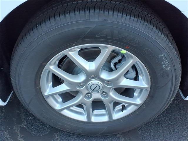 new 2026 Chrysler Pacifica car, priced at $43,439