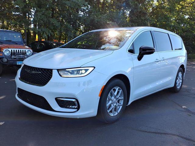 new 2026 Chrysler Pacifica car, priced at $43,606