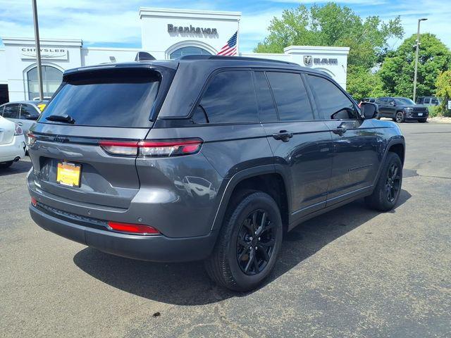 used 2024 Jeep Grand Cherokee car, priced at $33,786