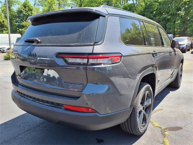 new 2025 Jeep Grand Cherokee L car, priced at $39,374
