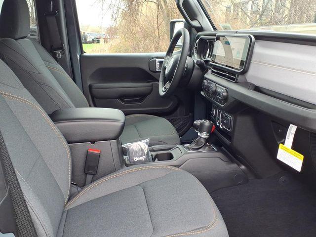 new 2026 Jeep Wrangler car, priced at $42,194