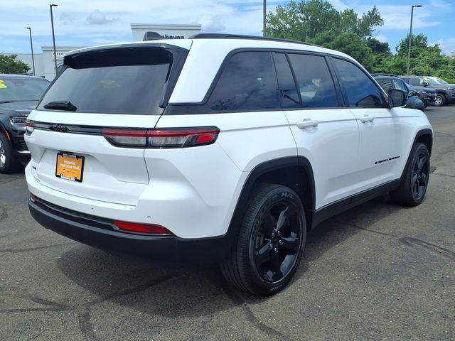 used 2023 Jeep Grand Cherokee car, priced at $34,468