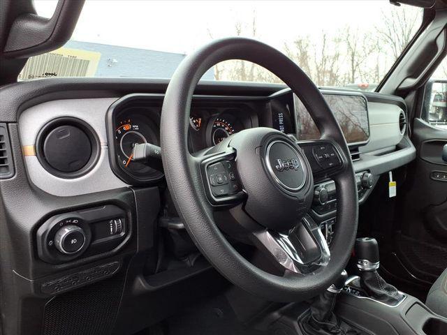 new 2026 Jeep Wrangler car, priced at $43,066