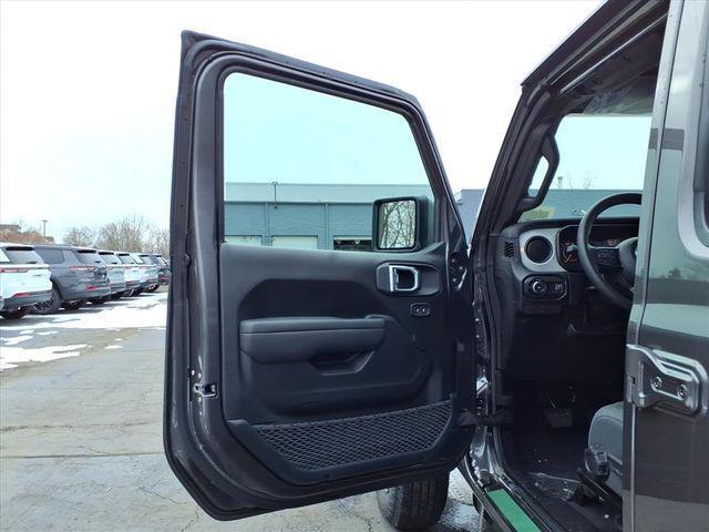 new 2026 Jeep Wrangler car, priced at $43,066