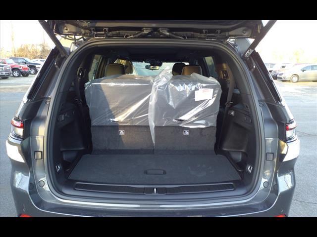 new 2024 Jeep Grand Cherokee L car, priced at $43,547