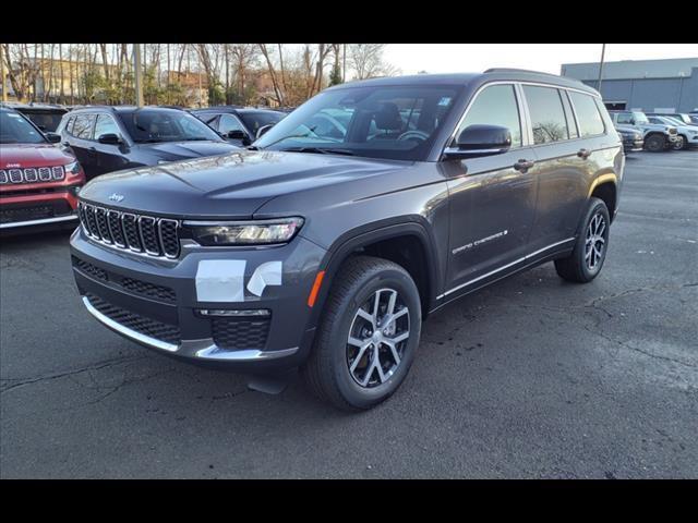 new 2024 Jeep Grand Cherokee L car, priced at $43,547
