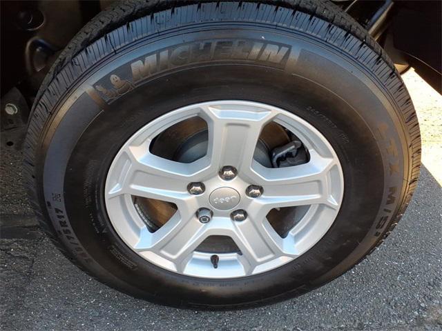 used 2021 Jeep Wrangler Unlimited car, priced at $29,585